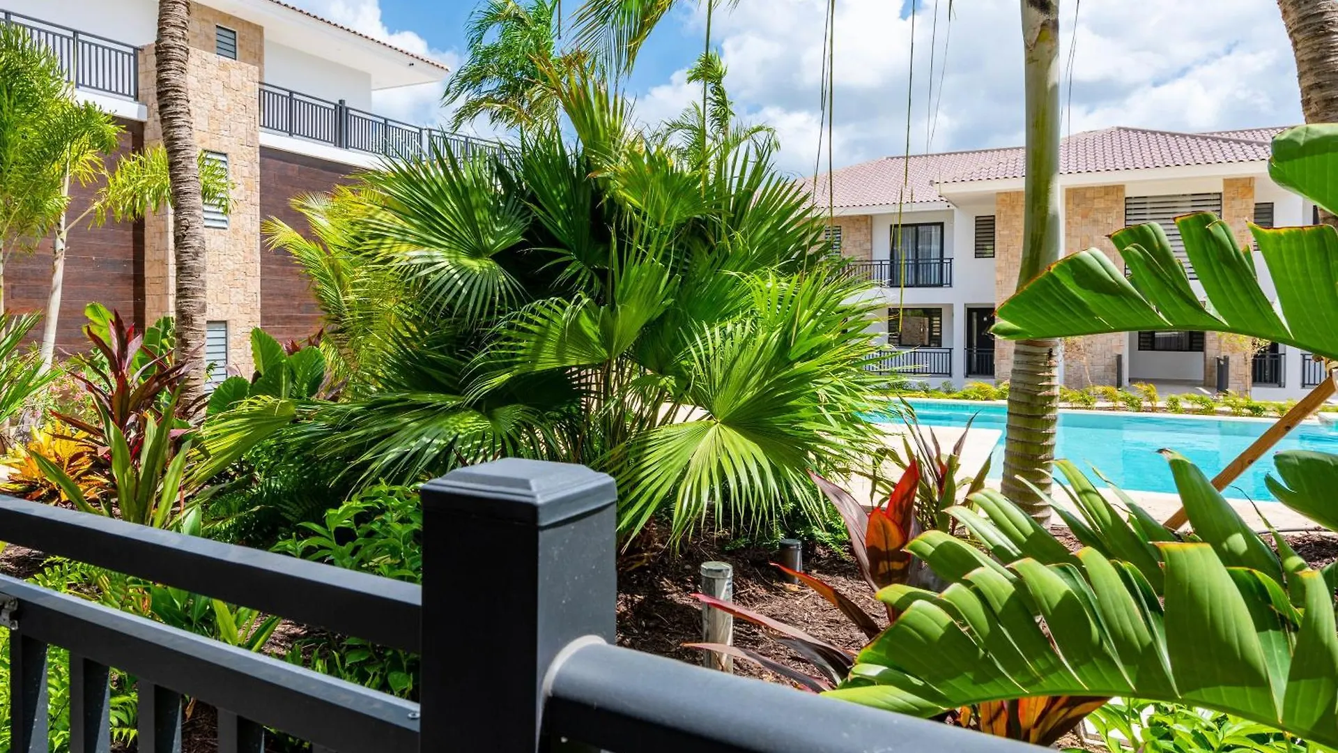 Blue Breeze Balcony Apartment Willemstad Curacao